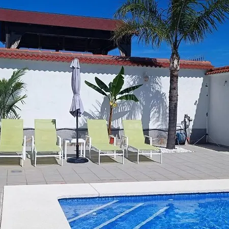 Pmt 27 - Villa Chaparral-Torrevieja With View - Huge Privat Pool *
