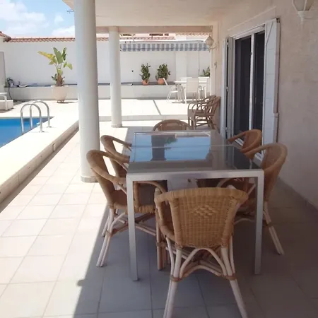 Villa Pmt 27 - Villa Chaparral-Torrevieja With View - Huge Privat Pool